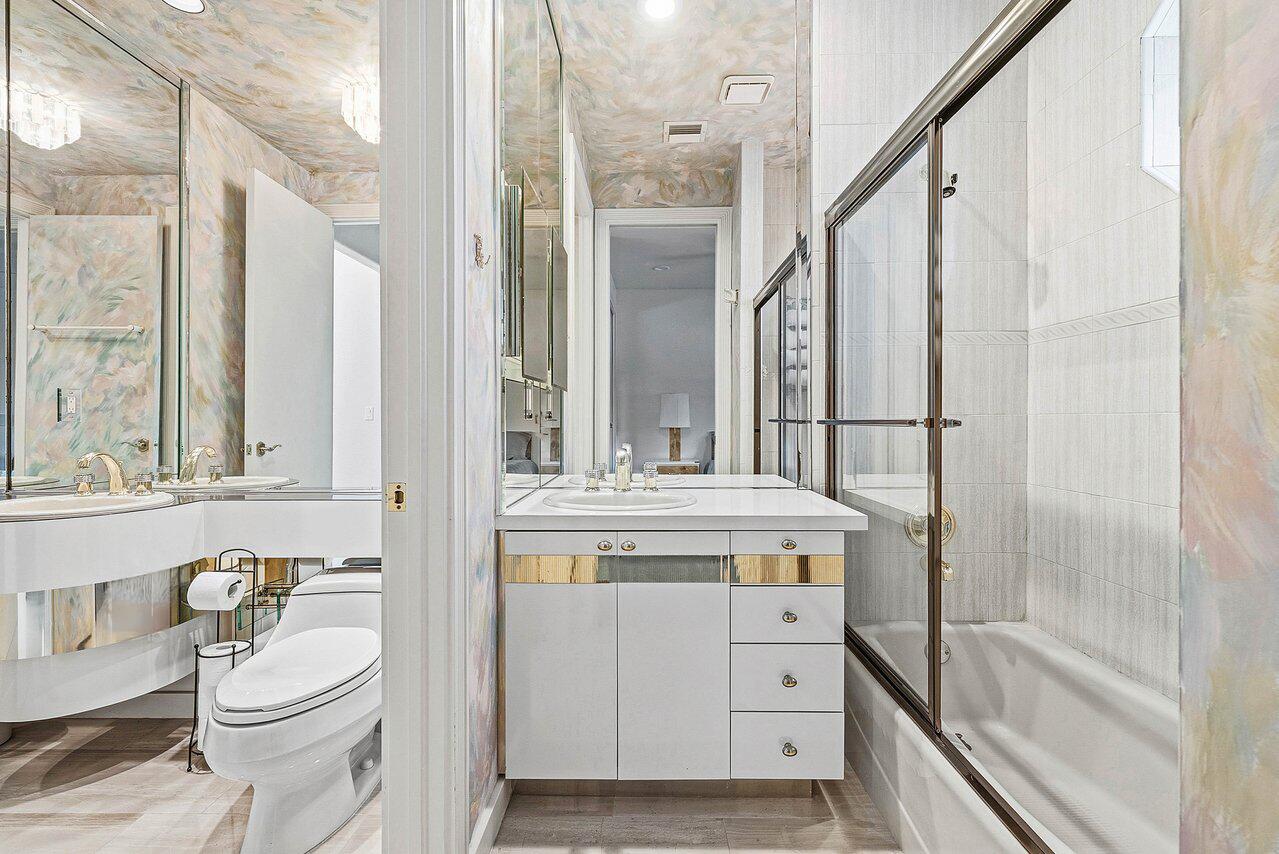 17595 Bocaire Place Boca Raton, FL 33487 - Photo 42 of 70 042-17595BocairePlace-