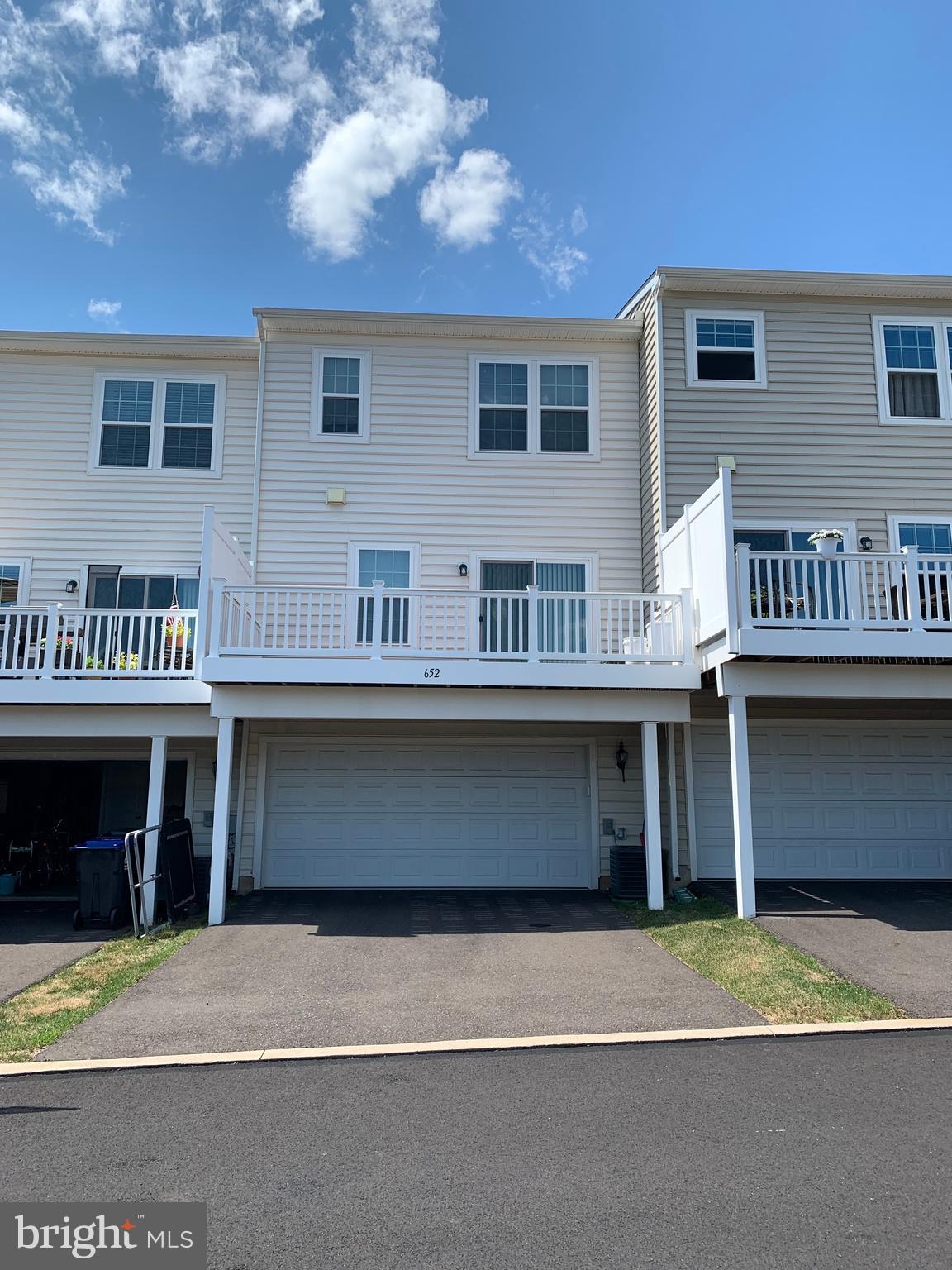 652 East Chestnut Street Souderton, PA 18964 - Photo 19 of 20 a front view of a building with a garden