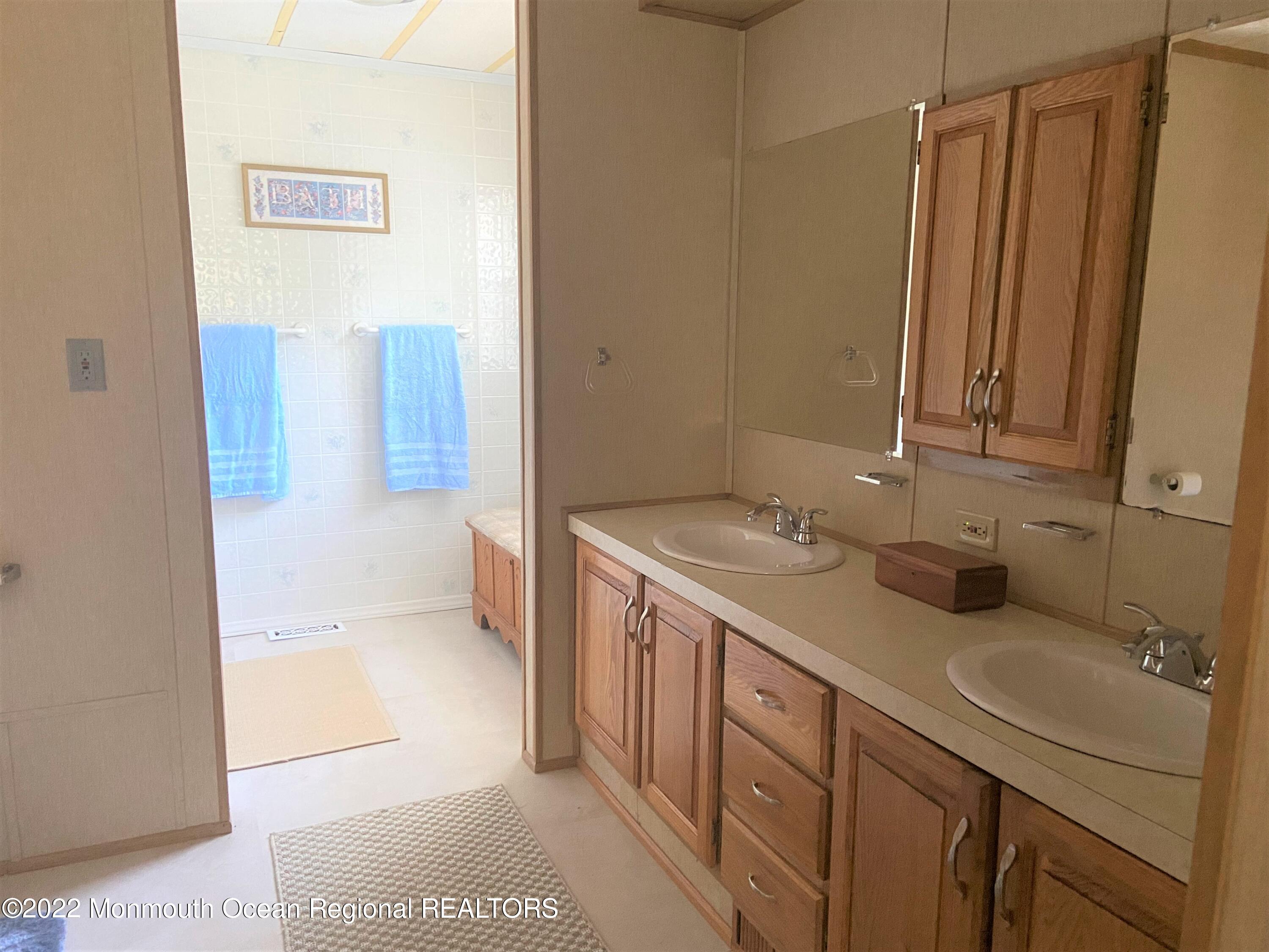 122 Douglas Drive Jackson, NJ 08527 - Photo 27 of 54 IMG_2046