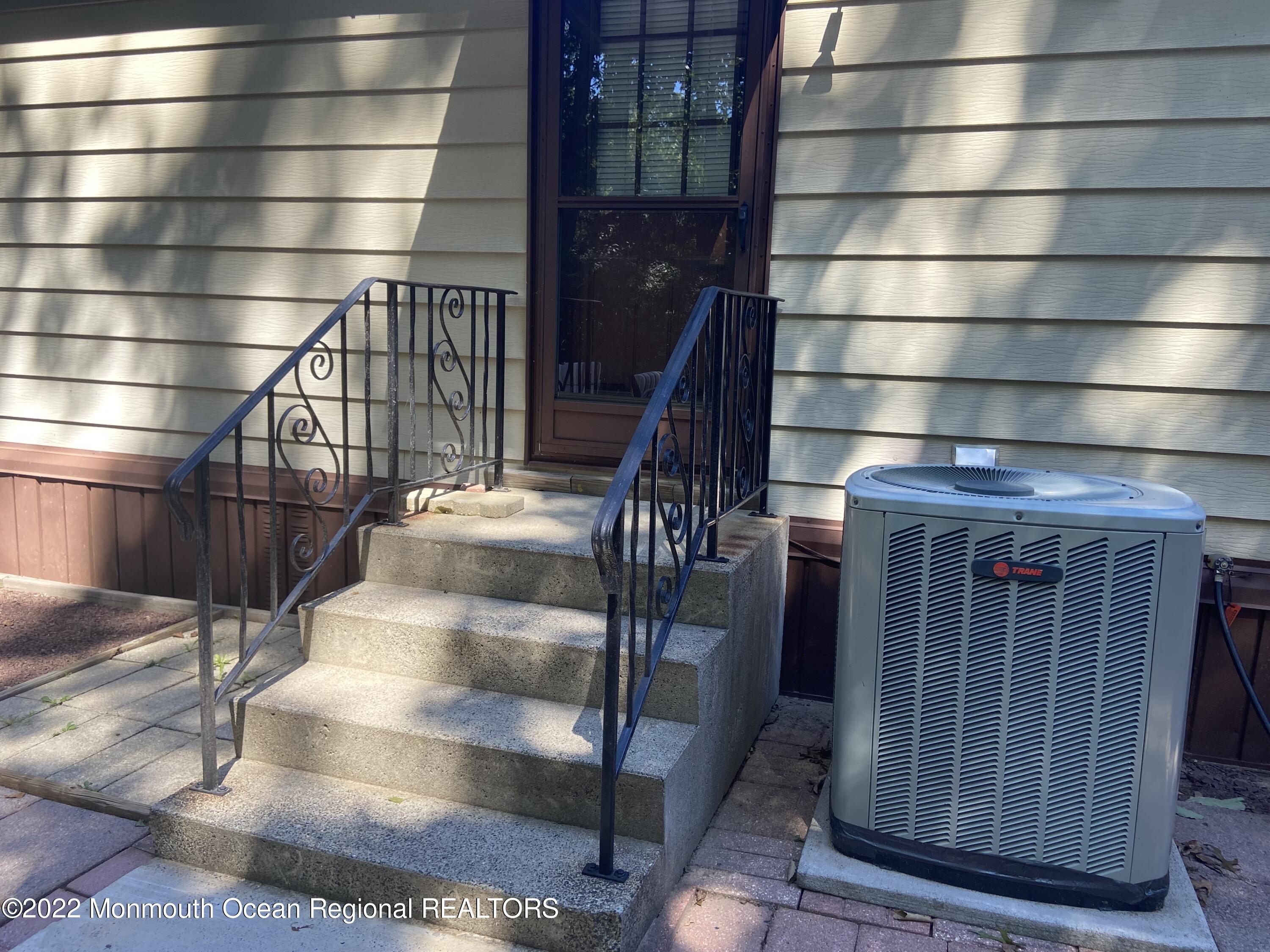 122 Douglas Drive Jackson, NJ 08527 - Photo 39 of 54 IMG_1182