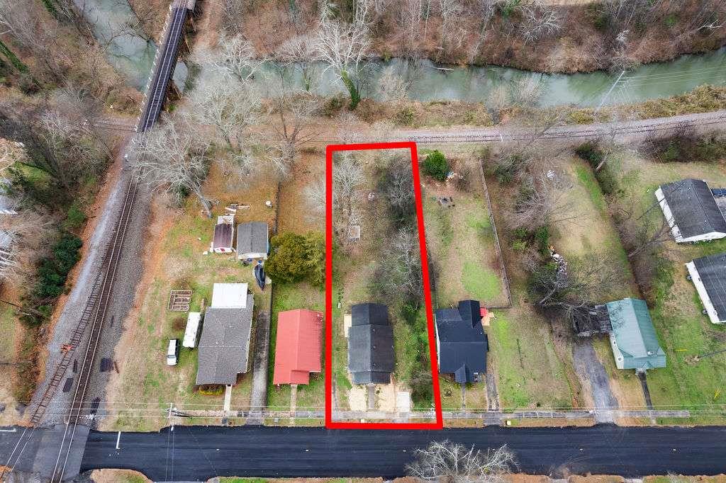 425 North Marble Street Rockmart, GA 30153 - Photo 26 of 26 a backyard view of multi story building