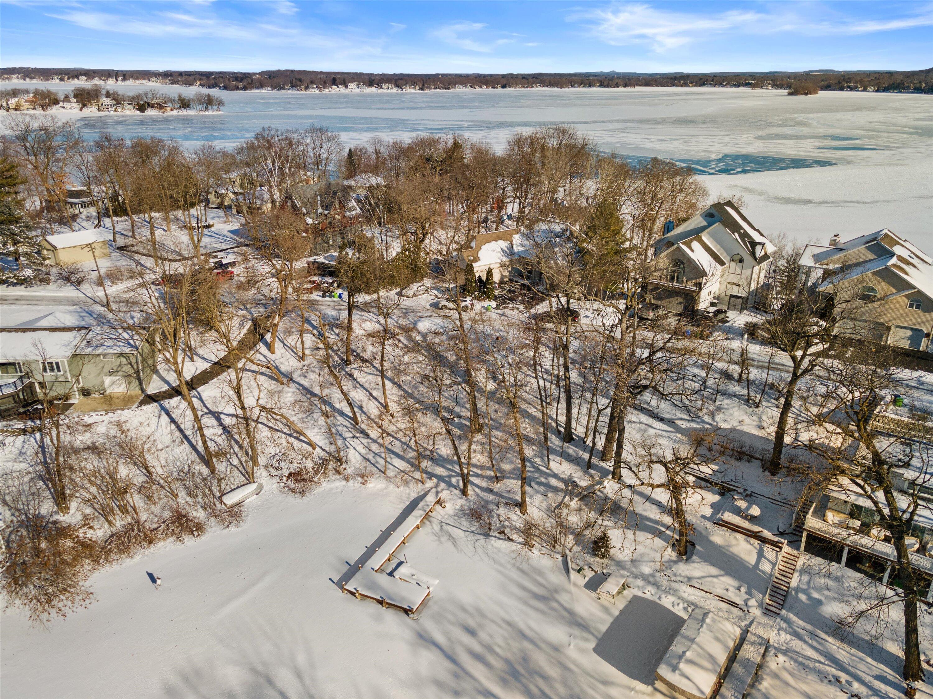 Lt0 Rd Q Oconomowoc, WI 53069 - Photo 13 of 18 02-DJI_0022