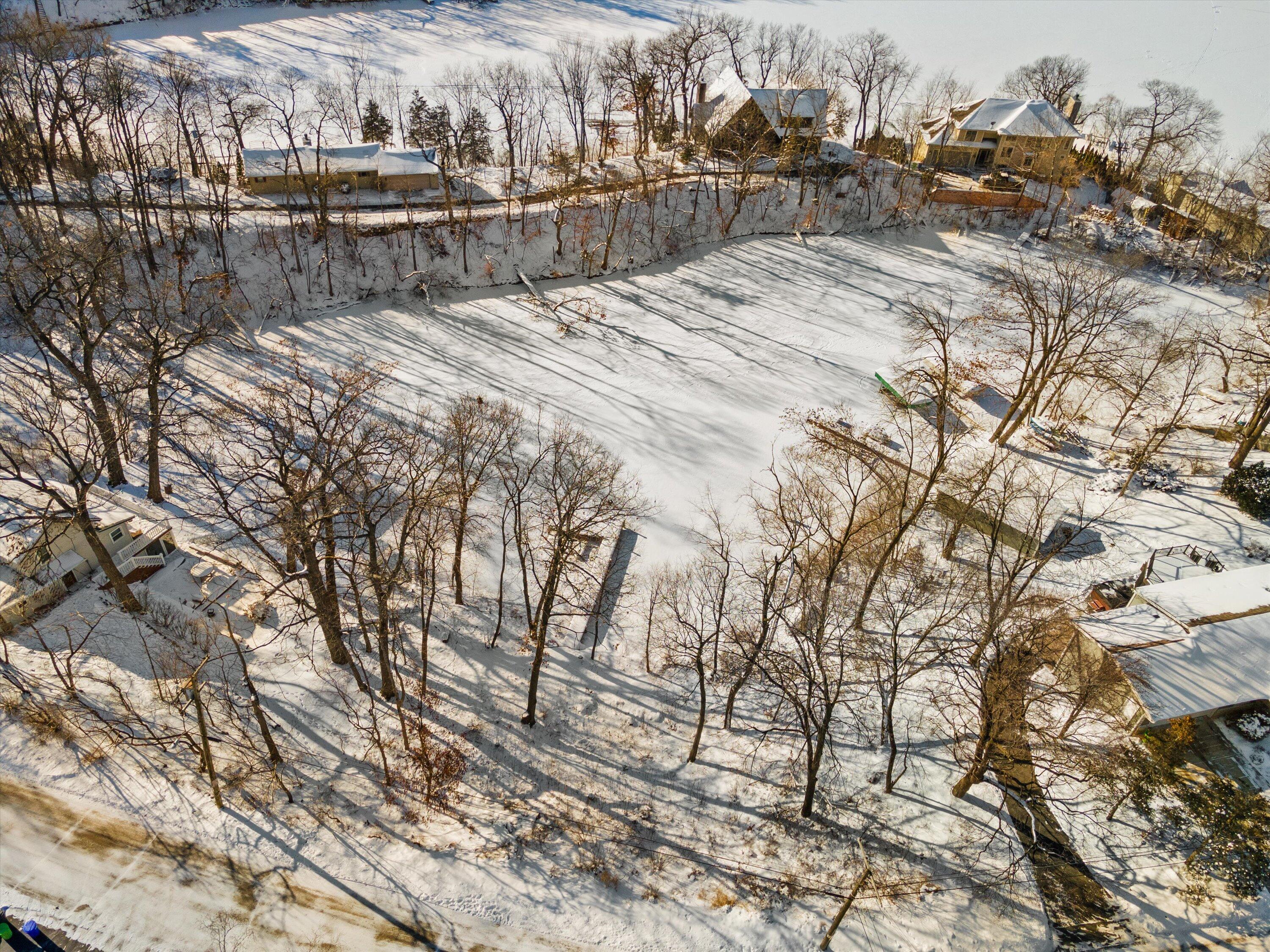 Lt0 Rd Q Oconomowoc, WI 53069 - Photo 7 of 18 10-DJI_0973