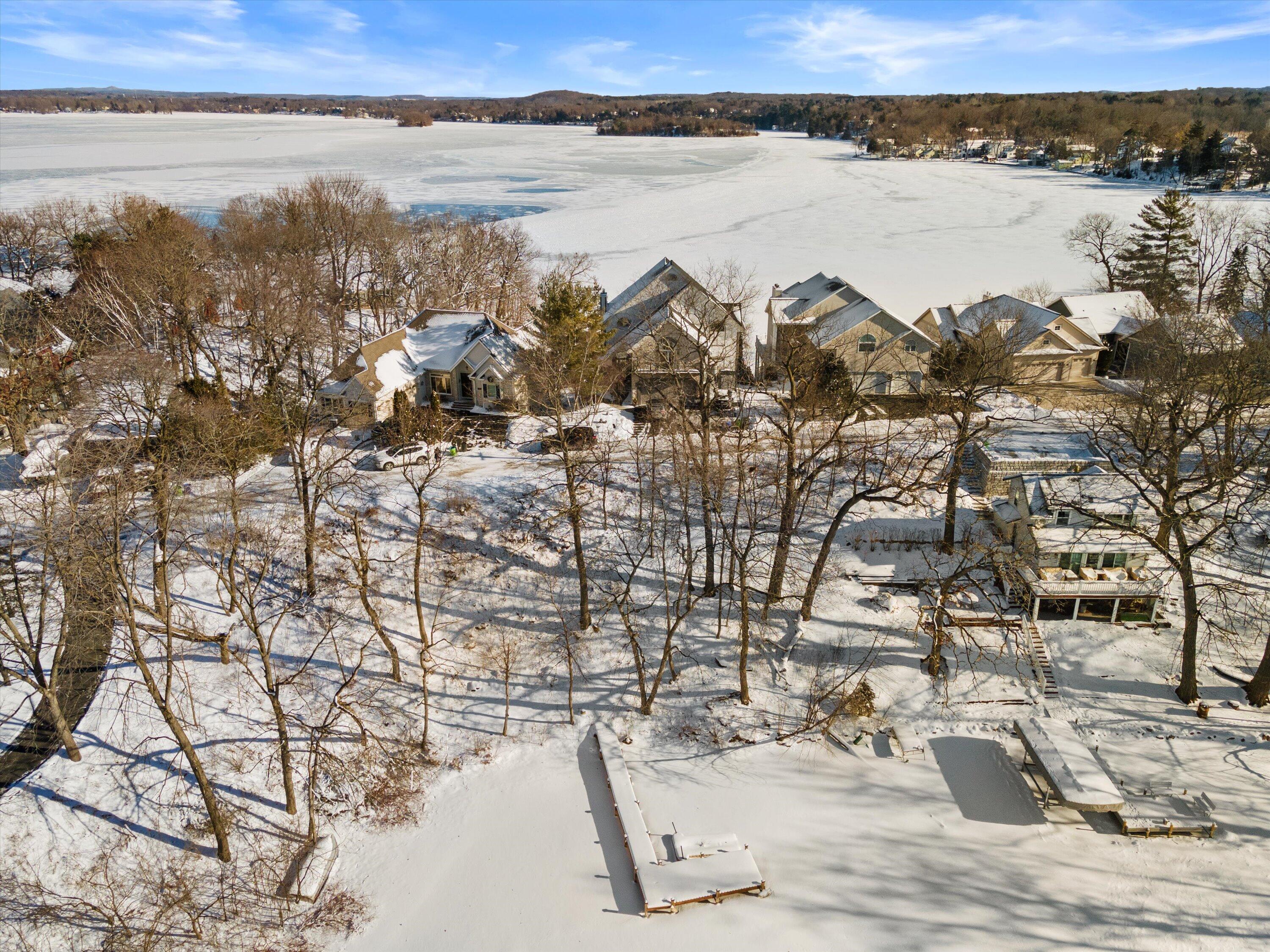 Lt0 Rd Q Oconomowoc, WI 53069 - Photo 8 of 18 04-DJI_0031