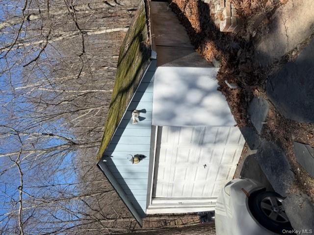 120 Swallow Court Bushkill, PA 18324 - Photo 38 of 39 a backyard of a house