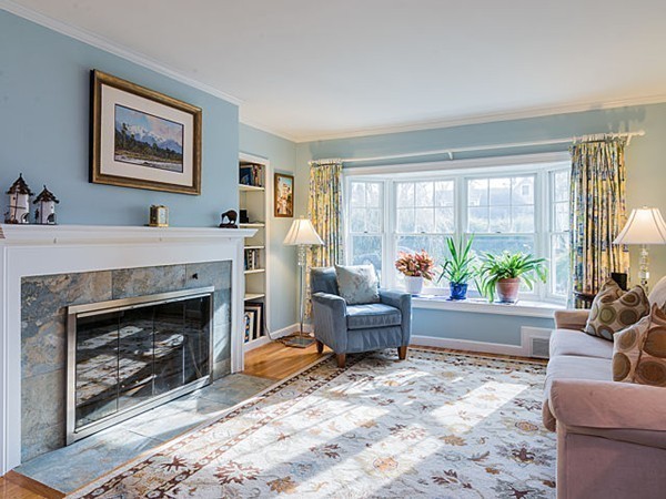 6 Hayward Road Wayland, MA 01778 - Photo 9 of 24