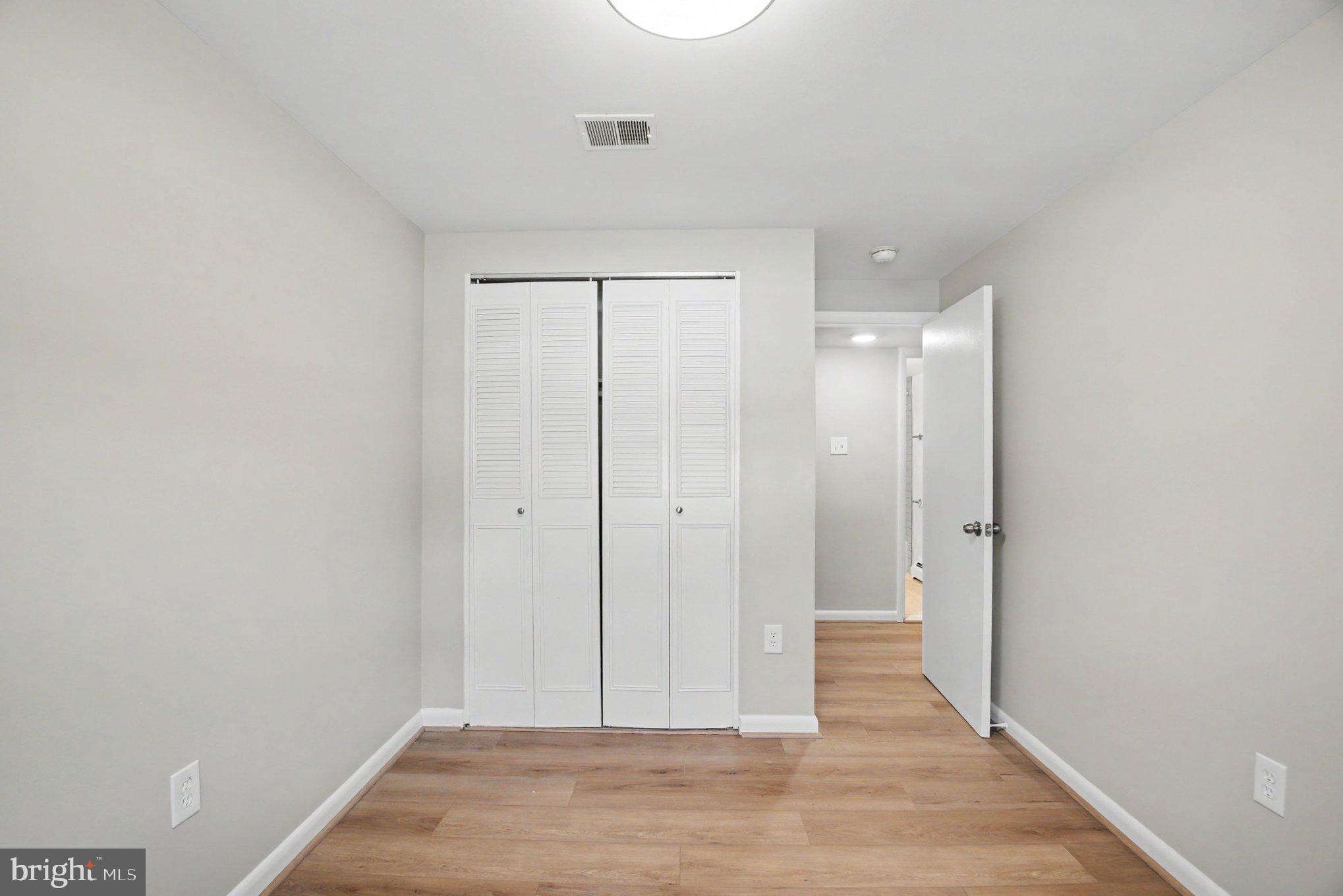 4522 Glendale Road Woodbridge, VA 22193 - Photo 18 of 25