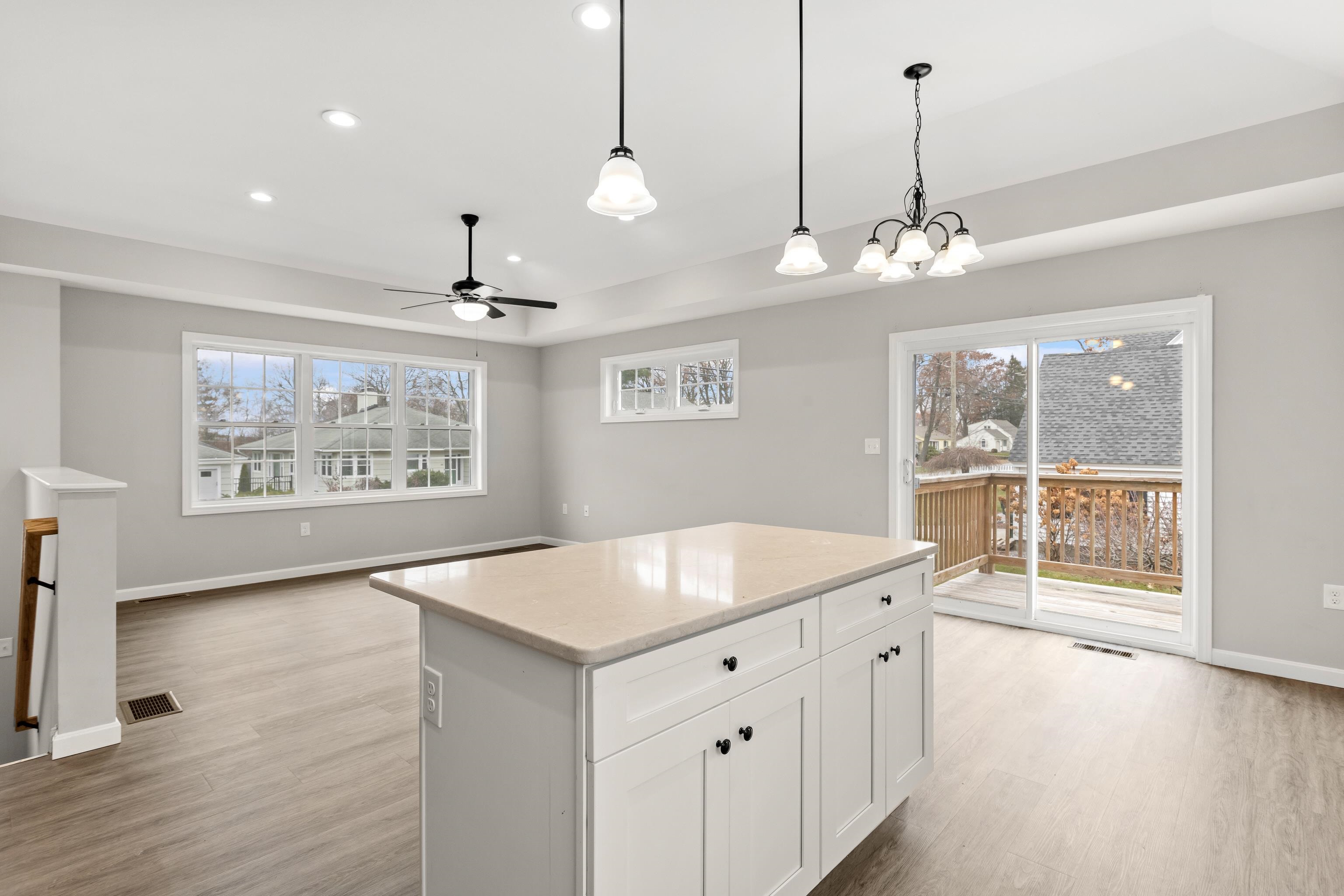 75 West Haven Road Manchester, NH 03104 - Photo 22 of 50