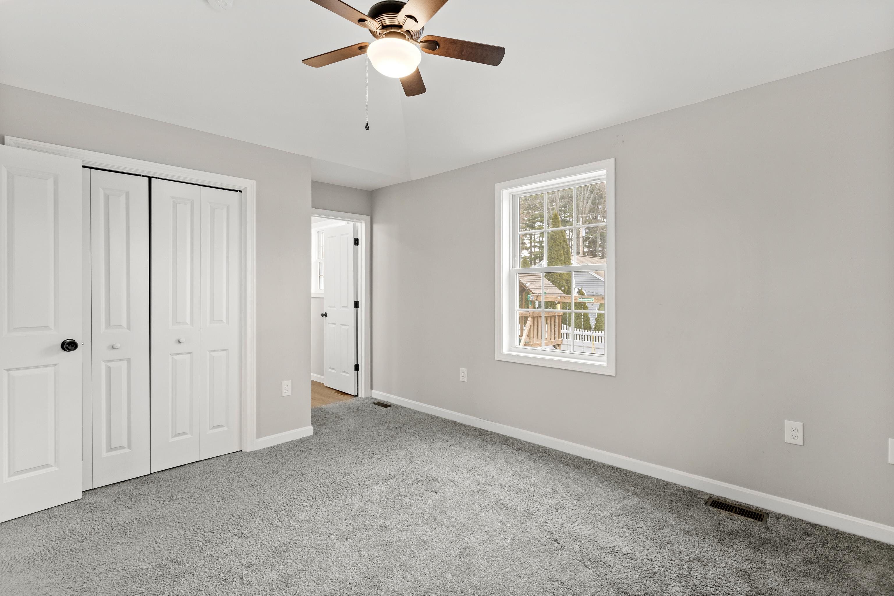 75 West Haven Road Manchester, NH 03104 - Photo 29 of 50