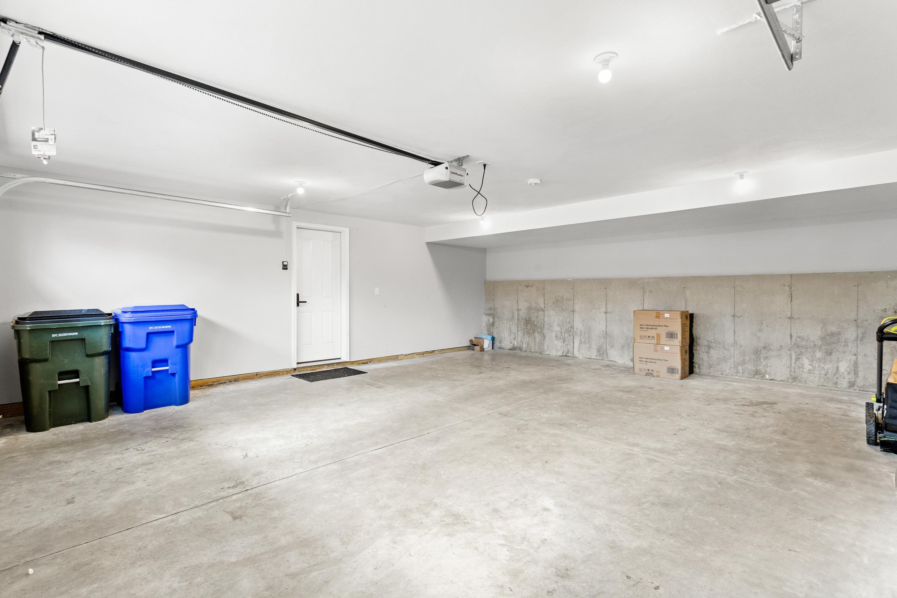 75 West Haven Road Manchester, NH 03104 - Photo 43 of 50