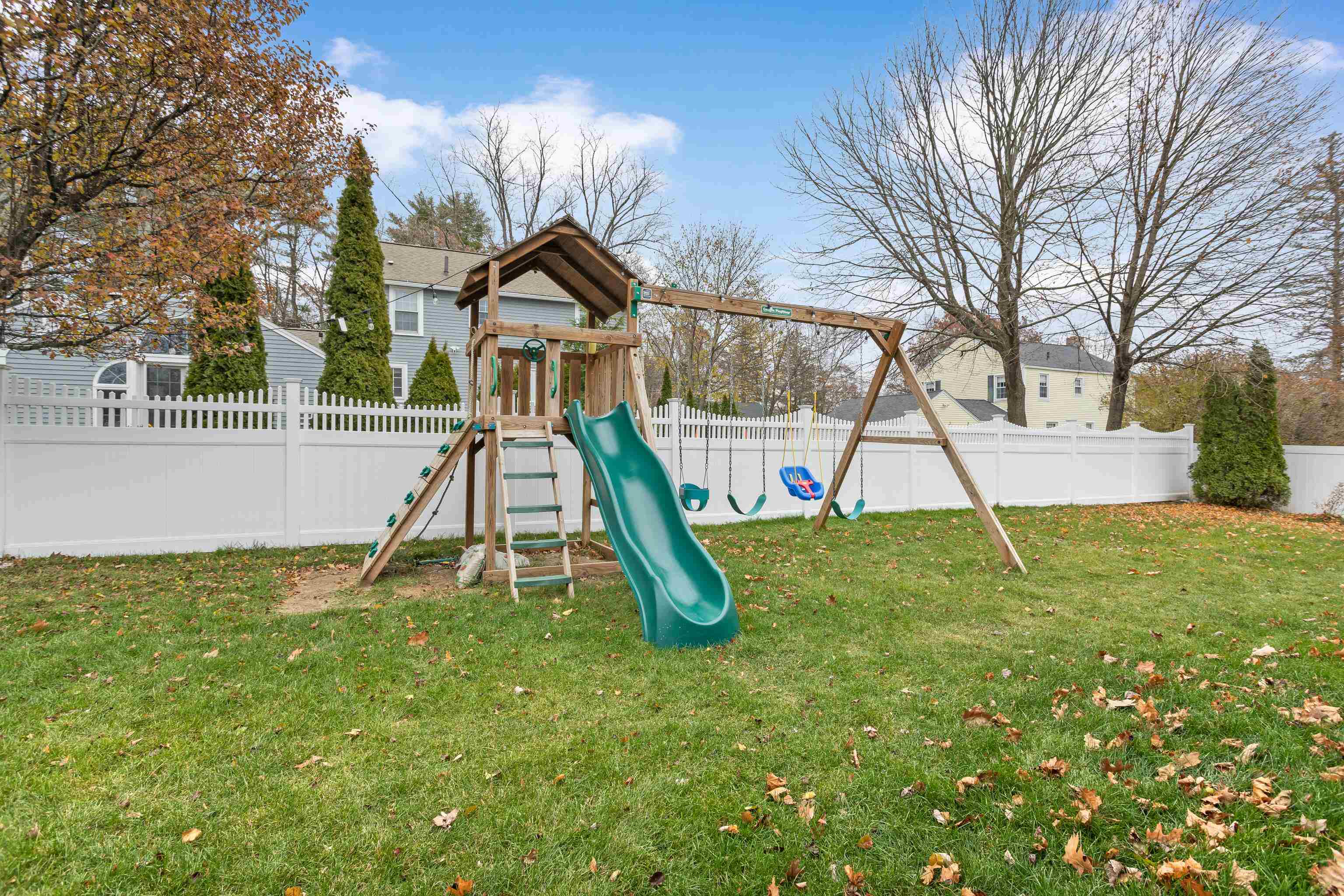 75 West Haven Road Manchester, NH 03104 - Photo 10 of 50