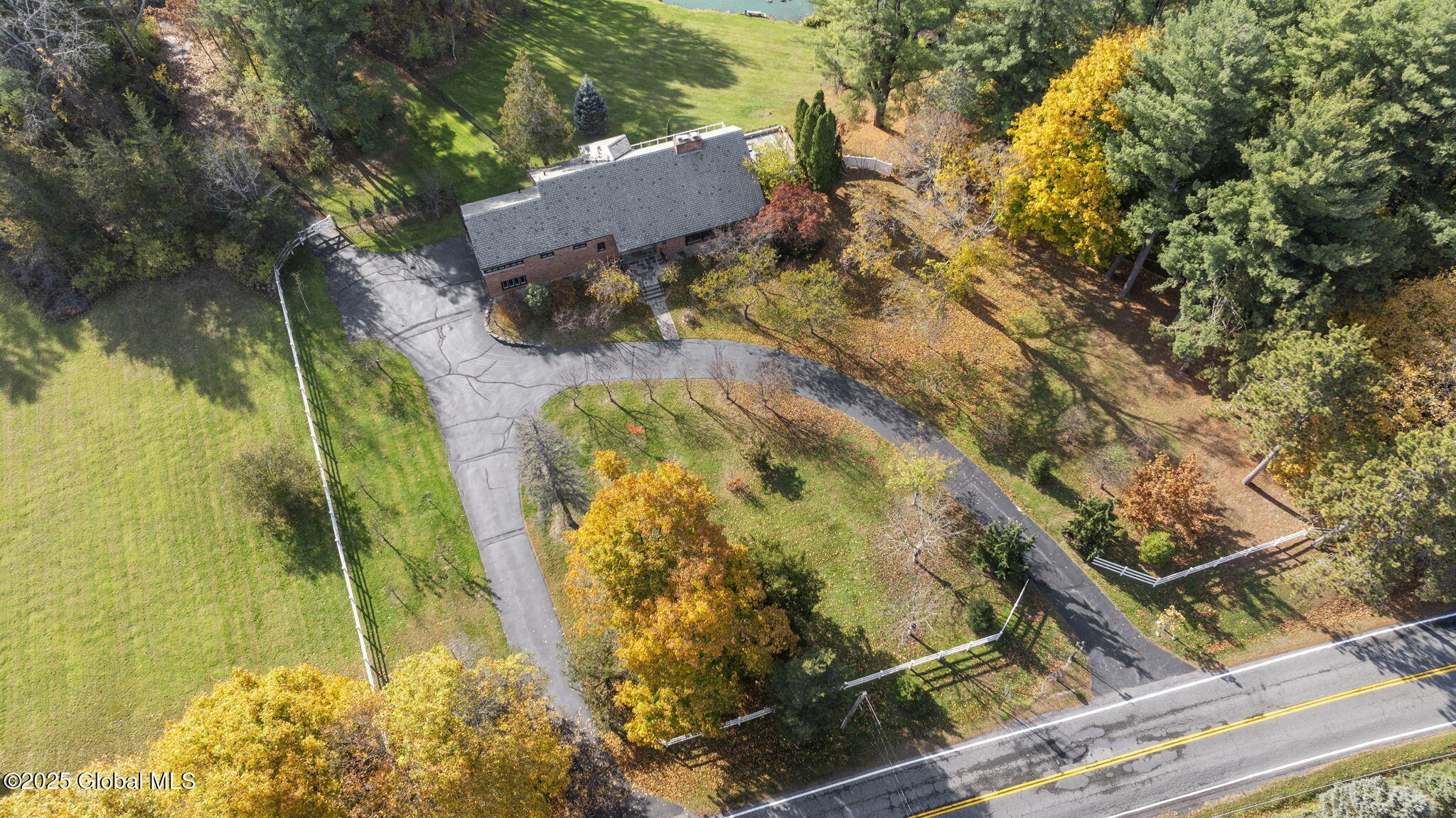 768 Riverview Road Clifton Park, NY 12148 - Photo 3 of 80 2