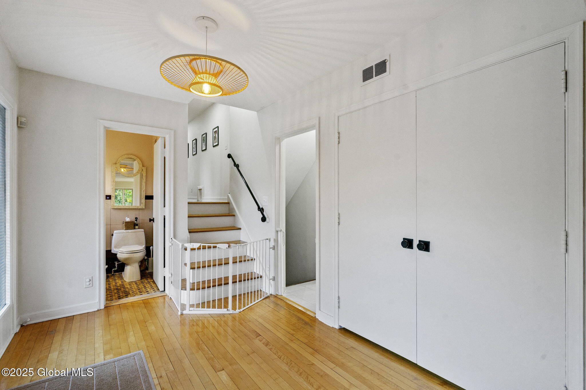 768 Riverview Road Clifton Park, NY 12148 - Photo 9 of 80 9