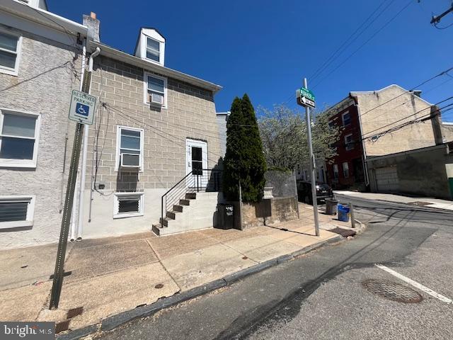 4401 Baker Street Philadelphia, PA 19127 - Photo 6 of 8 a view of a building with traffic signal lights