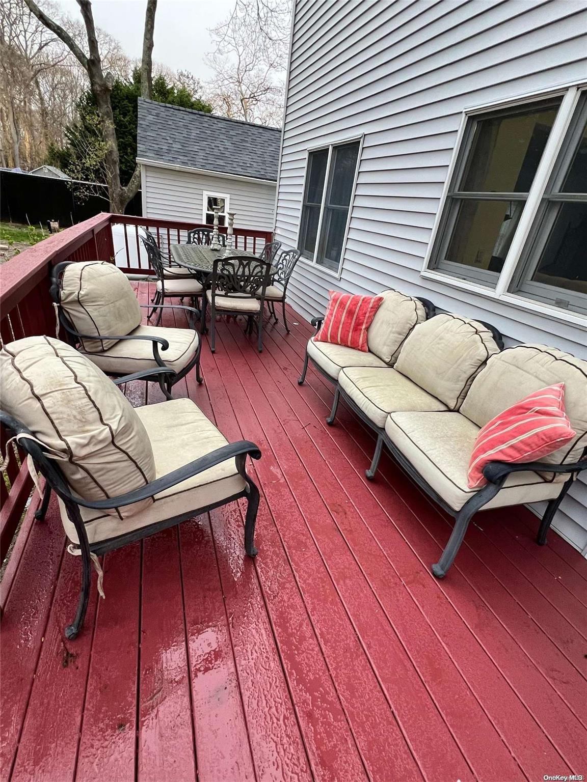 5 Lynncliff Road Hampton Bays, NY 11946 - Photo 19 of 31