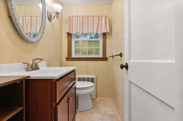 $675,000 | 9 Pond Terrace, Woburn, MA 01801