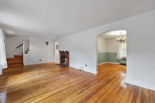 $675,000 | 9 Pond Terrace, Woburn, MA 01801