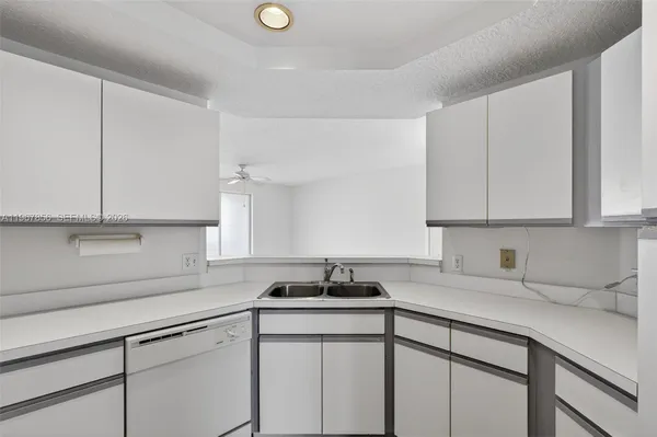 $319,000 | 101 Muirfield Court, Unit 101D, Jupiter, FL 33458