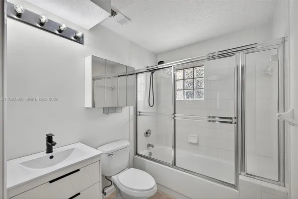 $319,000 | 101 Muirfield Court, Unit 101D, Jupiter, FL 33458