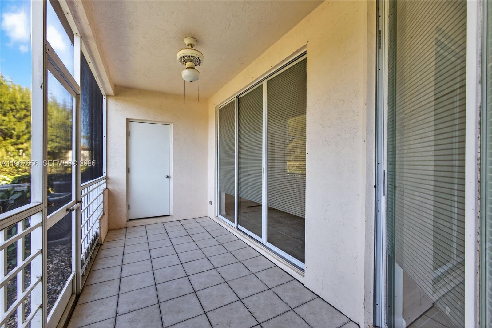 101 Muirfield Court, Unit 101D Jupiter, FL 33458 - Photo 31 of 62 a view of a hallway