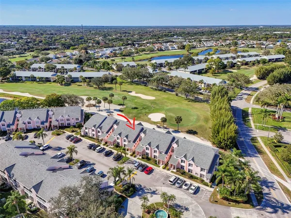 $319,000 | 101 Muirfield Court, Unit 101D, Jupiter, FL 33458