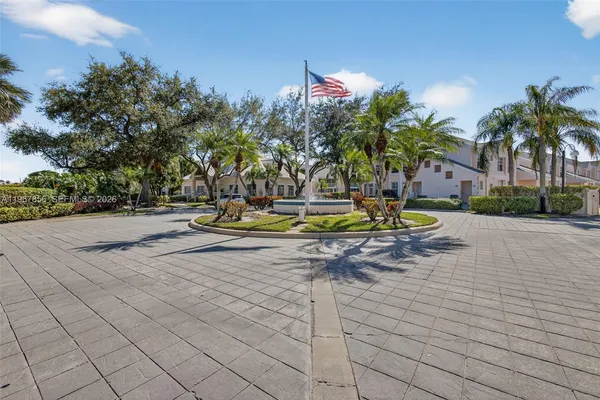 $319,000 | 101 Muirfield Court, Unit 101D, Jupiter, FL 33458