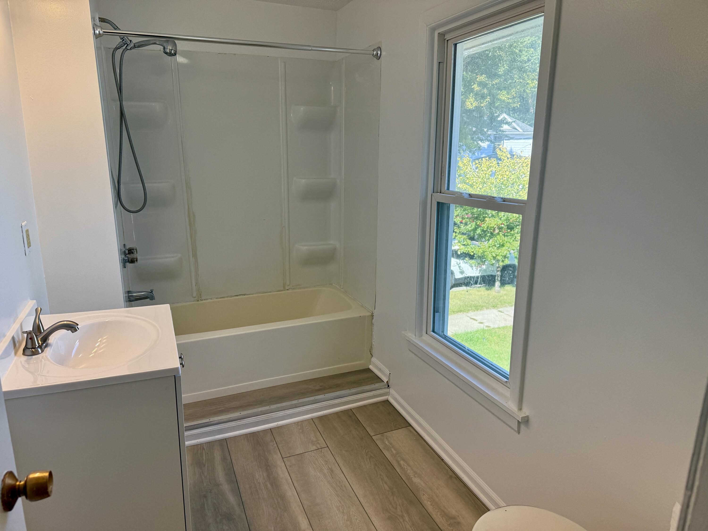 613 Gilbert Street Jackson, MI 49202 - Photo 29 of 29 IMG_4885