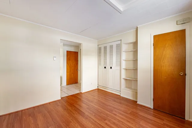 $365,900 | 303 North Elmwood Avenue, Wood Dale, IL 60191