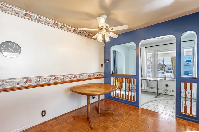 $365,900 | 303 North Elmwood Avenue, Wood Dale, IL 60191