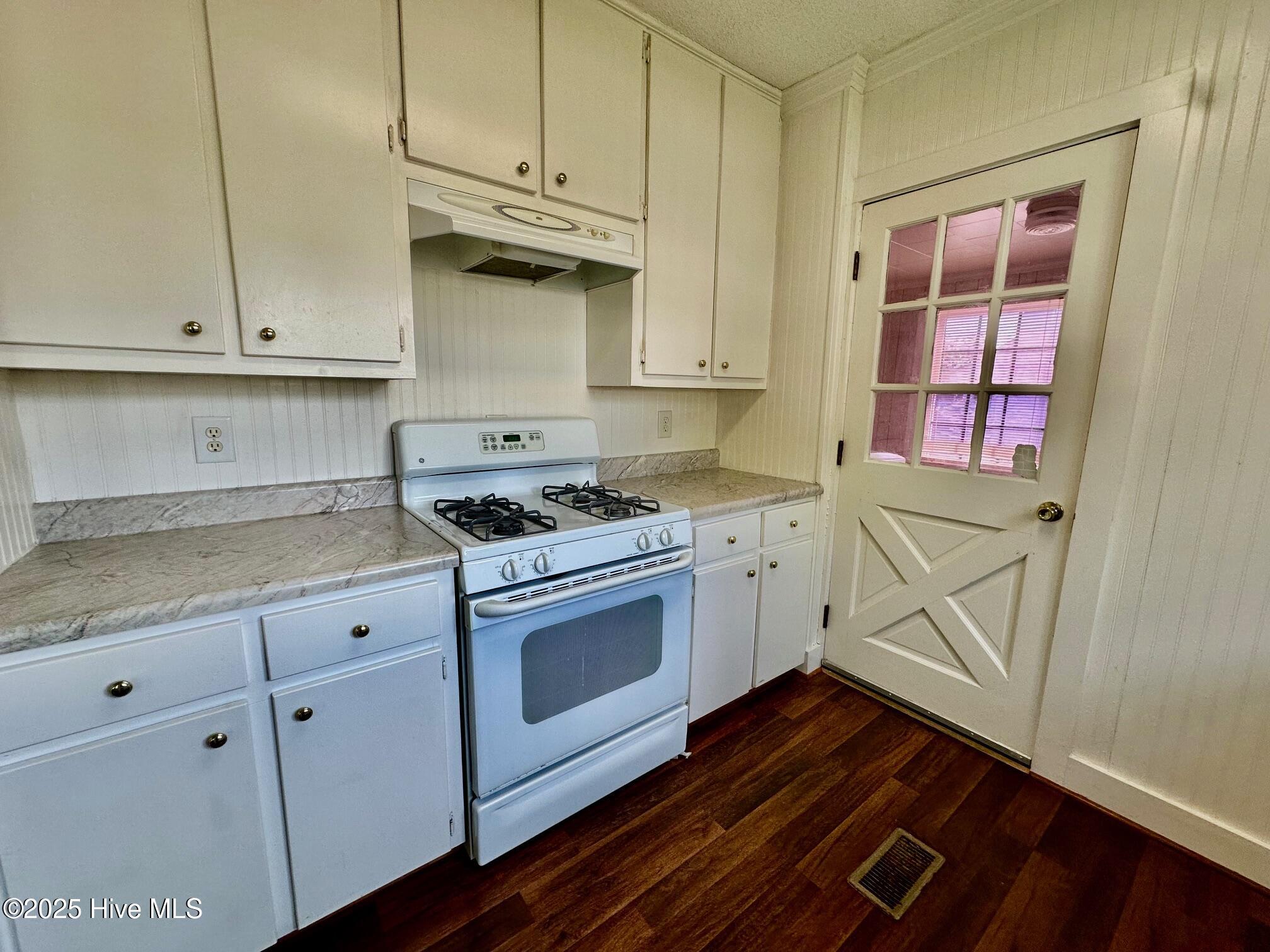 1208 West Main Street Williamston, NC 27892 - Photo 16 of 43 IMG_3637