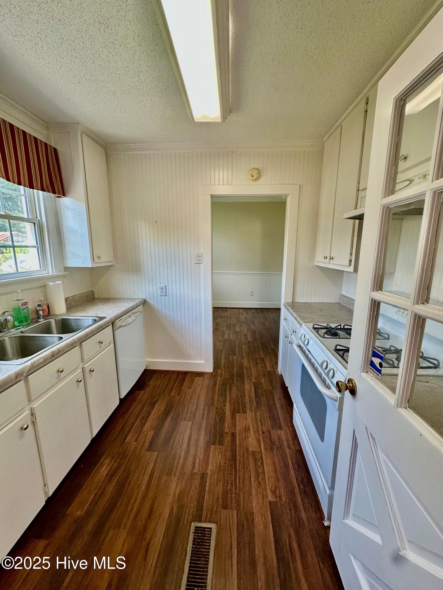 1208 West Main Street Williamston, NC 27892 - Photo 17 of 43 IMG_3639