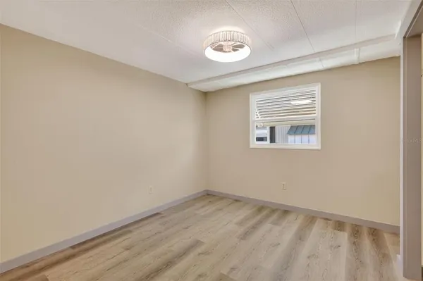 $220,000 | 488 Marina Lane, Tavares, FL 32778