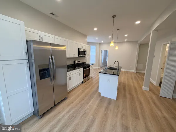 $1,750 | 3 East Overlea Avenue, Unit 2, Baltimore, MD 21206