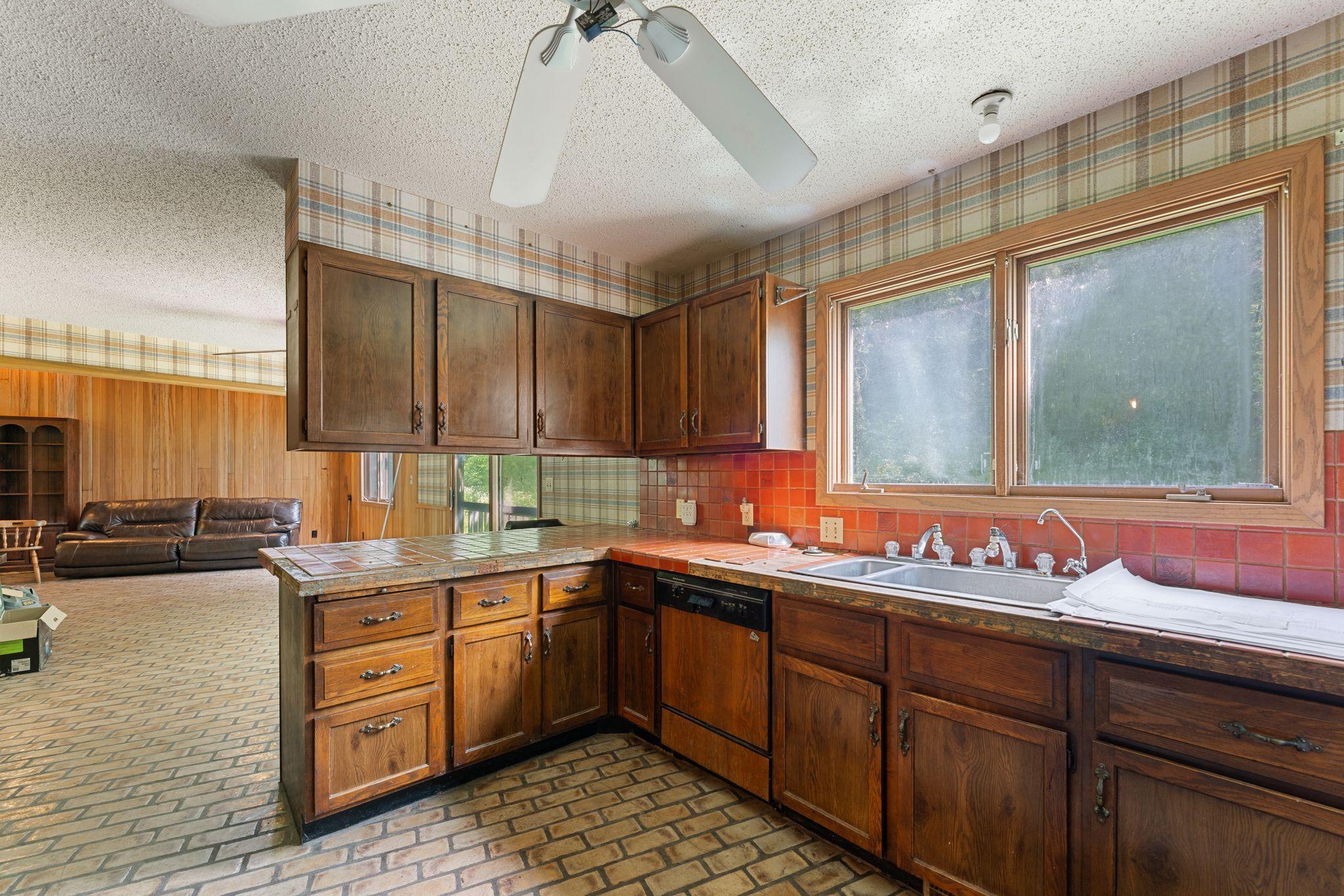 1172 Point Douglas Road South St. Paul, MN 55119 - Photo 17 of 30 Gallery Image 17