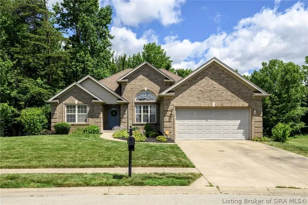 $399,000 | 2031 Sterling Oaks Drive, Sellersburg, IN 47172