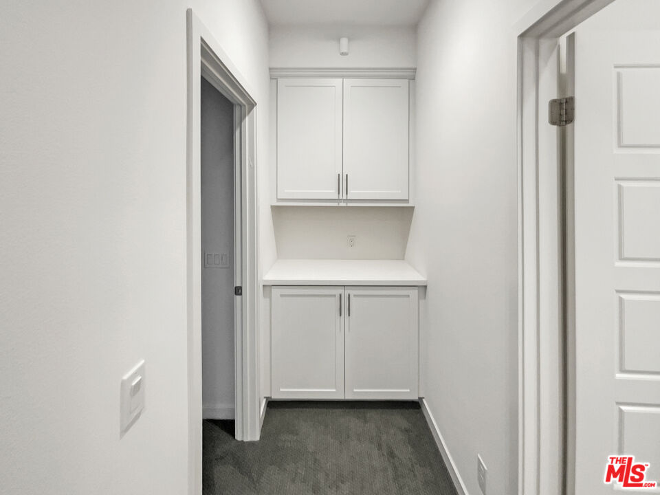 145 Stage Irvine, CA 92618 - Photo 13 of 20 a view of cabinets