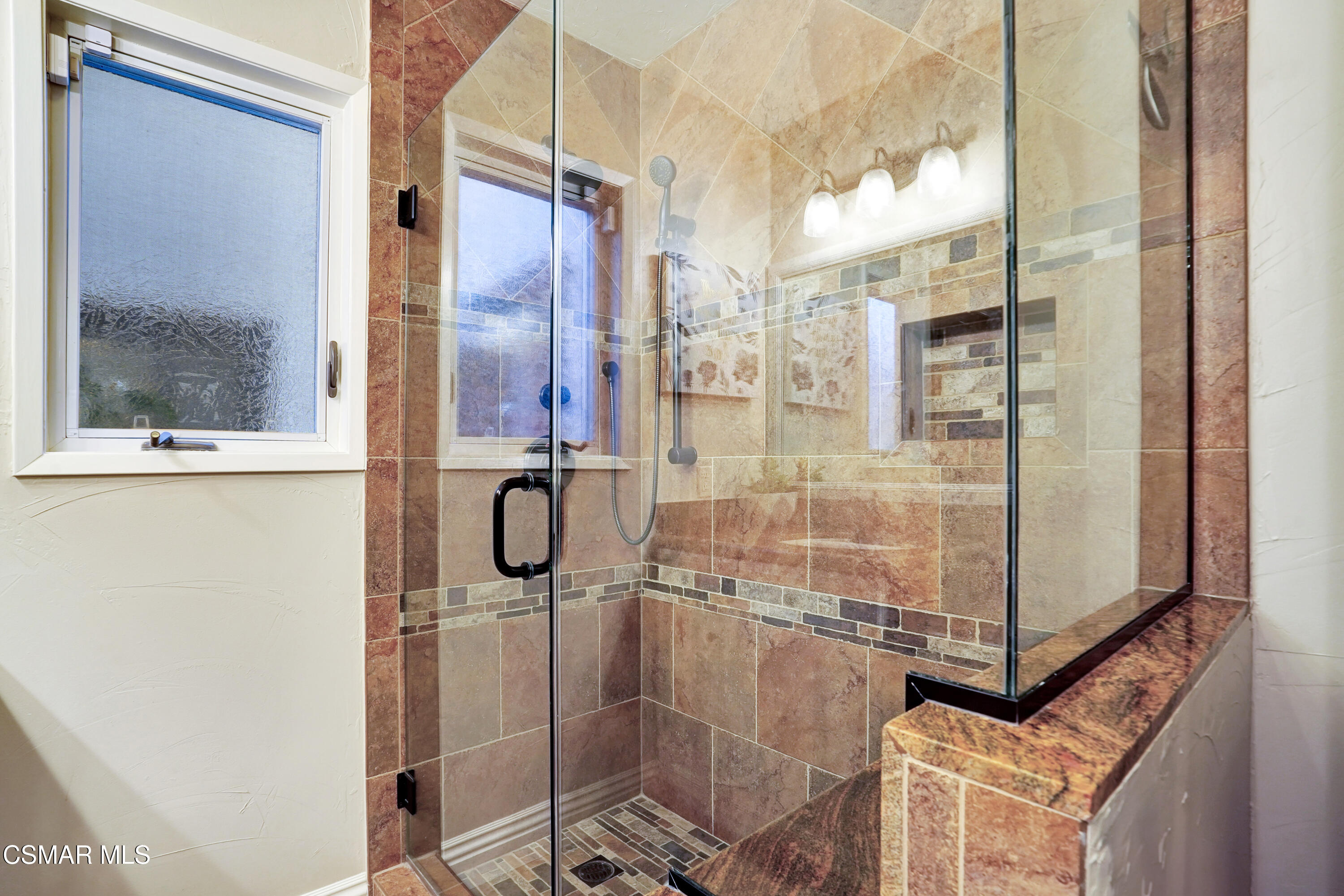 160 Wrangler Road Simi Valley, CA 93065 - Photo 29 of 65 a bathroom with a shower