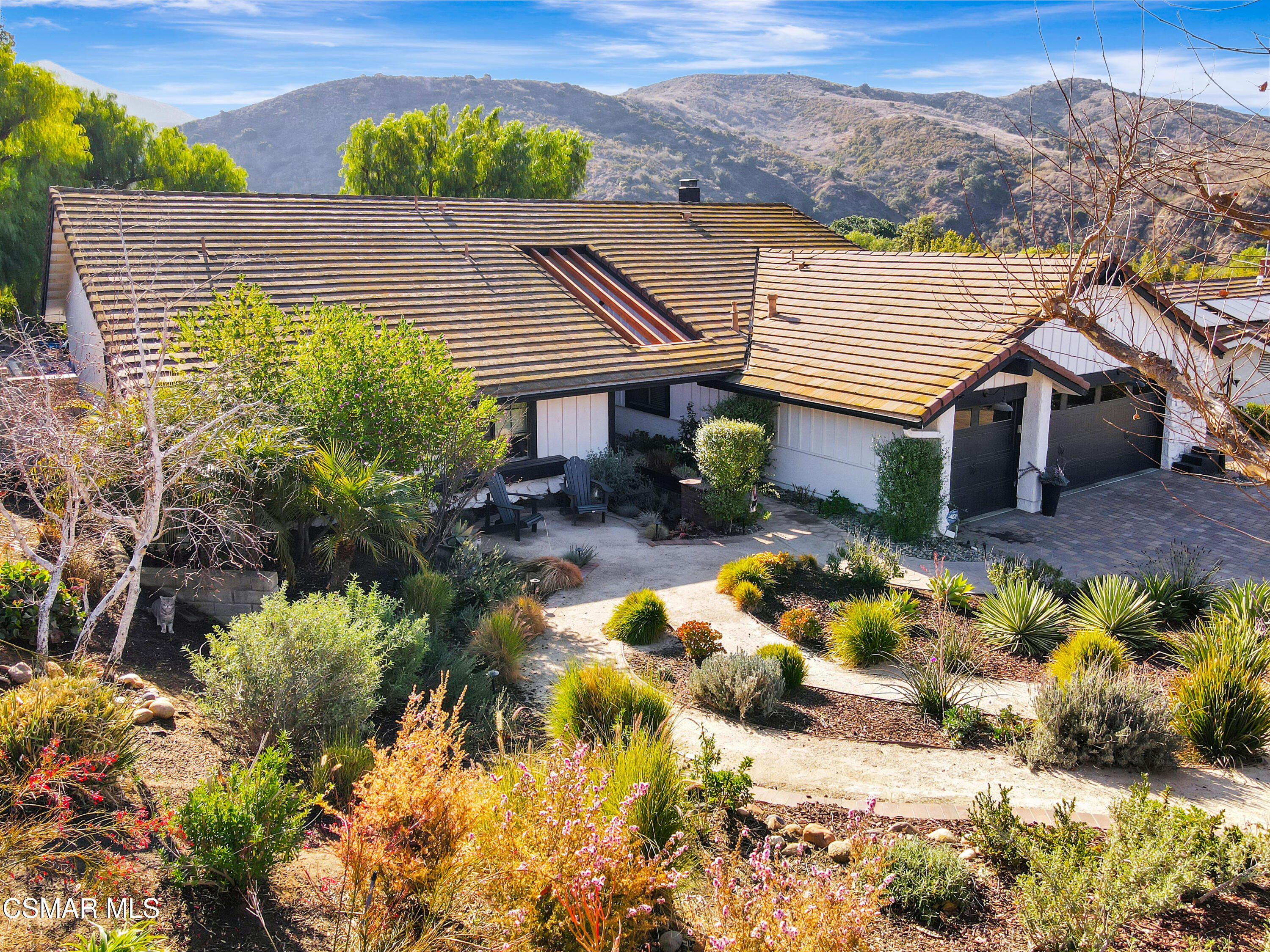 160 Wrangler Road Simi Valley, CA 93065 - Photo 8 of 65 front view of a house with a yard