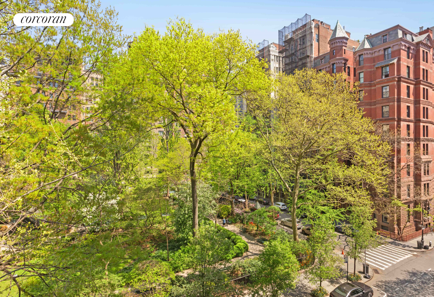 22 Gramercy Park South, Unit PH Manhattan, NY 10003 - Photo 22 of 25 a view of a building