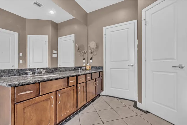 $499,000 | 2413 Ralph Street, Unit 2, Houston, TX 77006