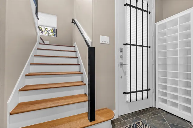 $499,000 | 2413 Ralph Street, Unit 2, Houston, TX 77006