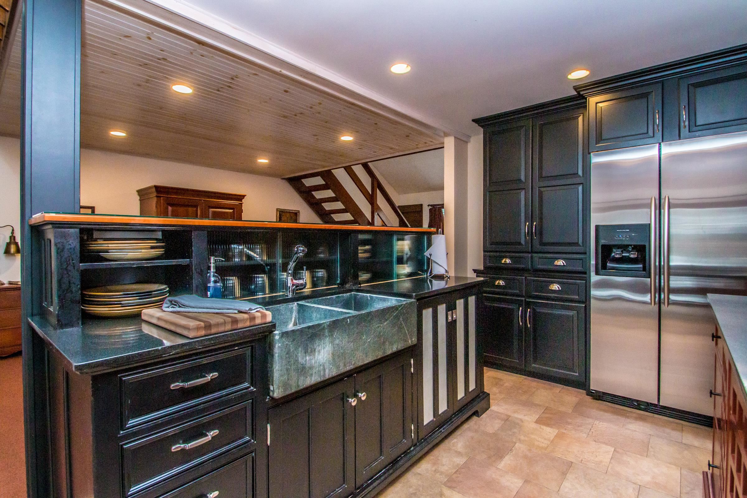 106 Stonehurst Manor Road, Unit 7B Conway, NH 03860 - Photo 12 of 40