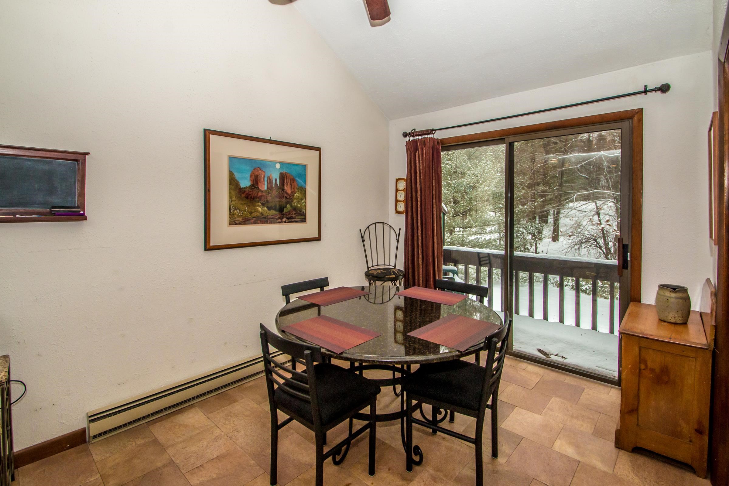 106 Stonehurst Manor Road, Unit 7B Conway, NH 03860 - Photo 17 of 40