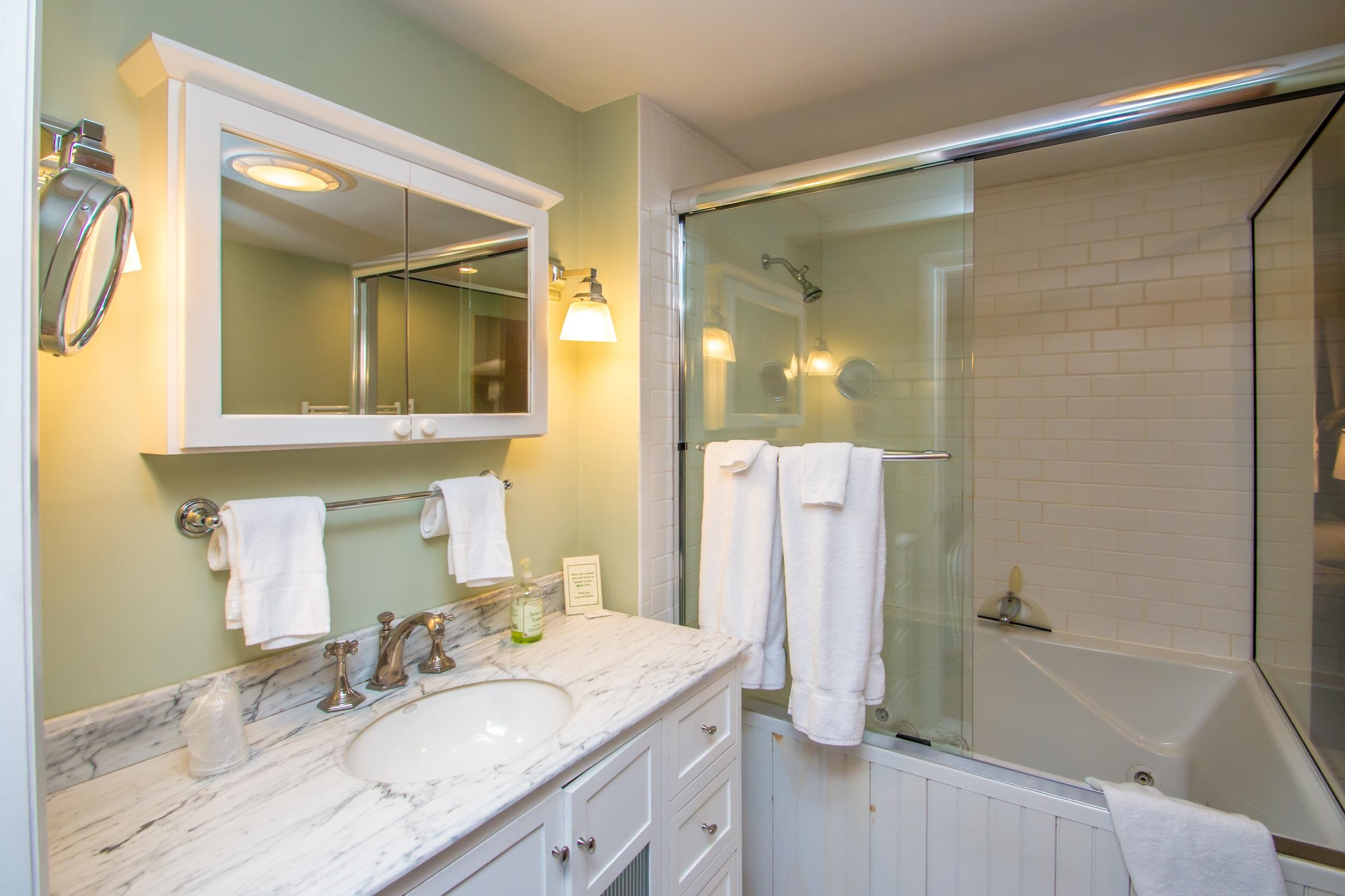 106 Stonehurst Manor Road, Unit 7B Conway, NH 03860 - Photo 29 of 40