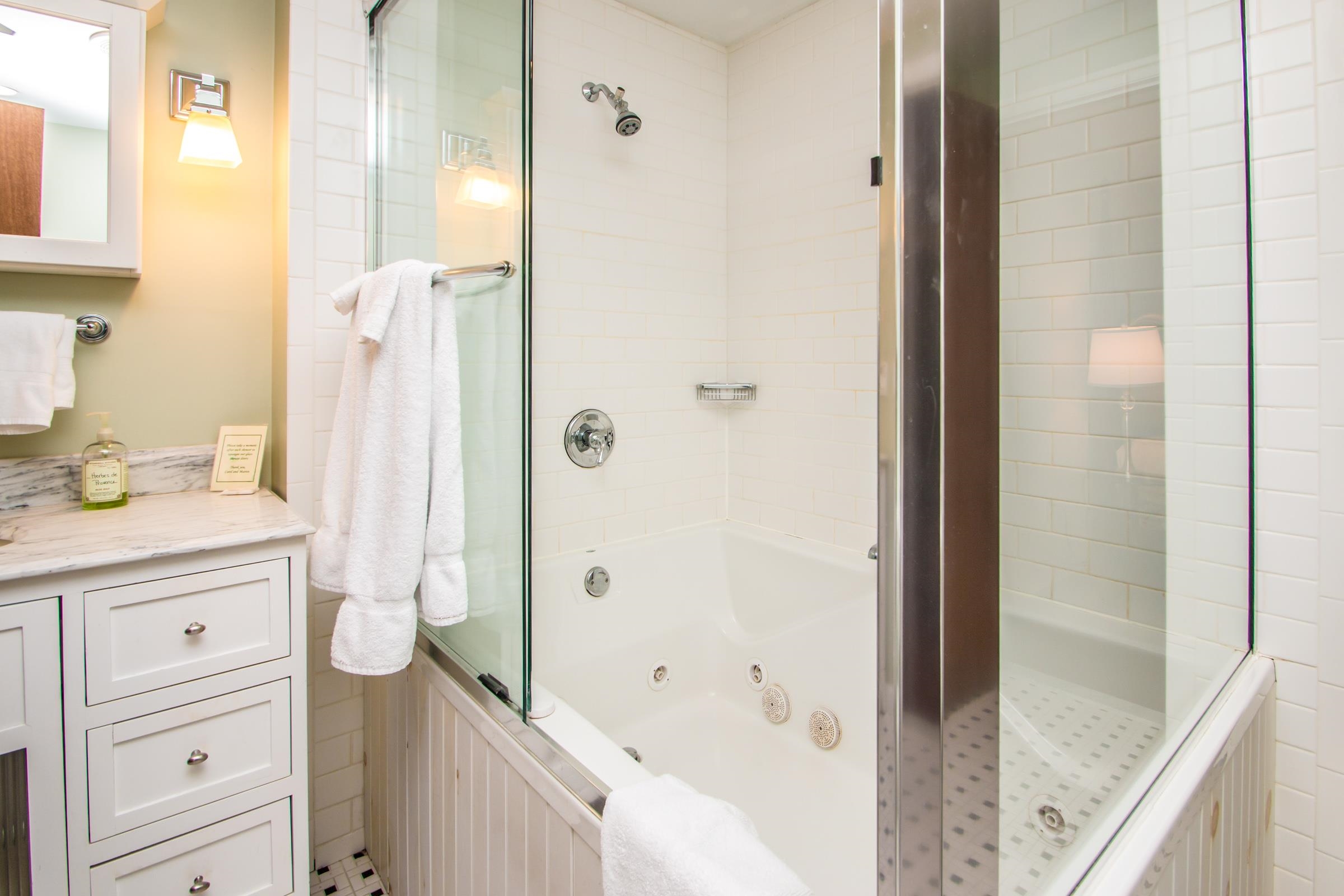 106 Stonehurst Manor Road, Unit 7B Conway, NH 03860 - Photo 30 of 40