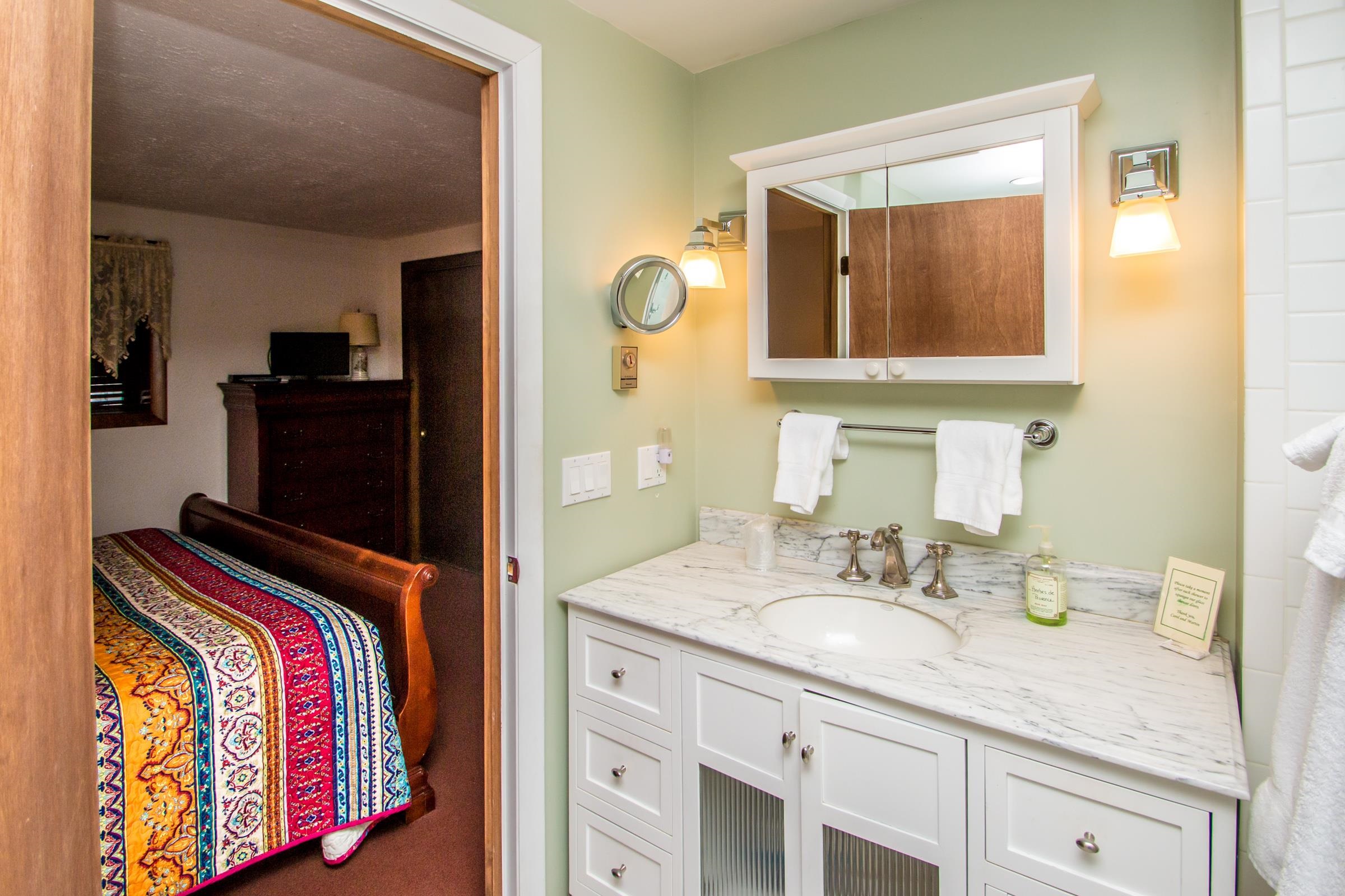 106 Stonehurst Manor Road, Unit 7B Conway, NH 03860 - Photo 31 of 40