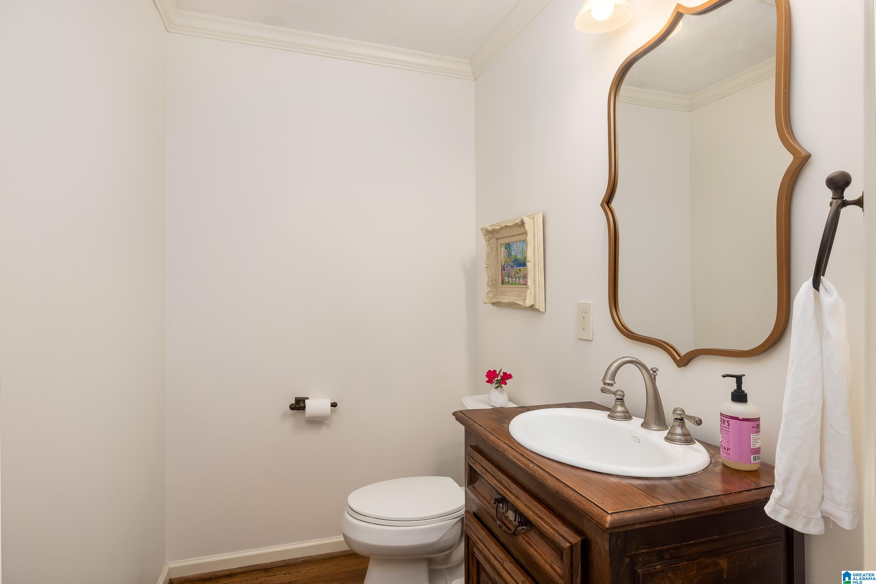 2624 Southminster Road Birmingham, AL 35243 - Photo 8 of 43