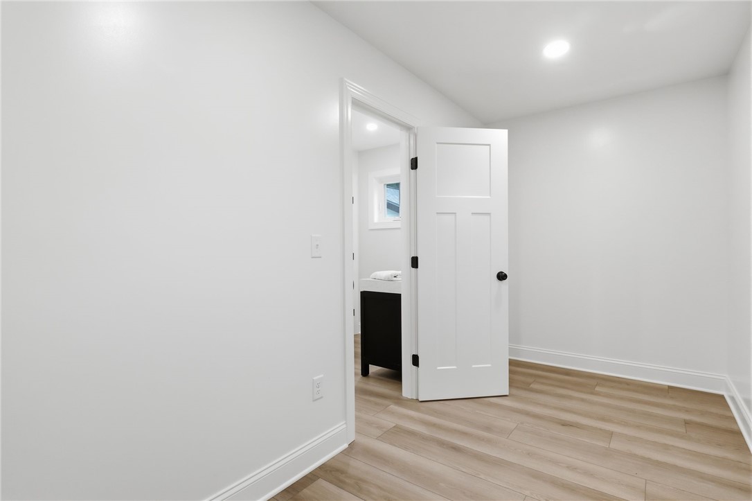 28 Madison Terrace Irondequoit, NY 14617 - Photo 22 of 48