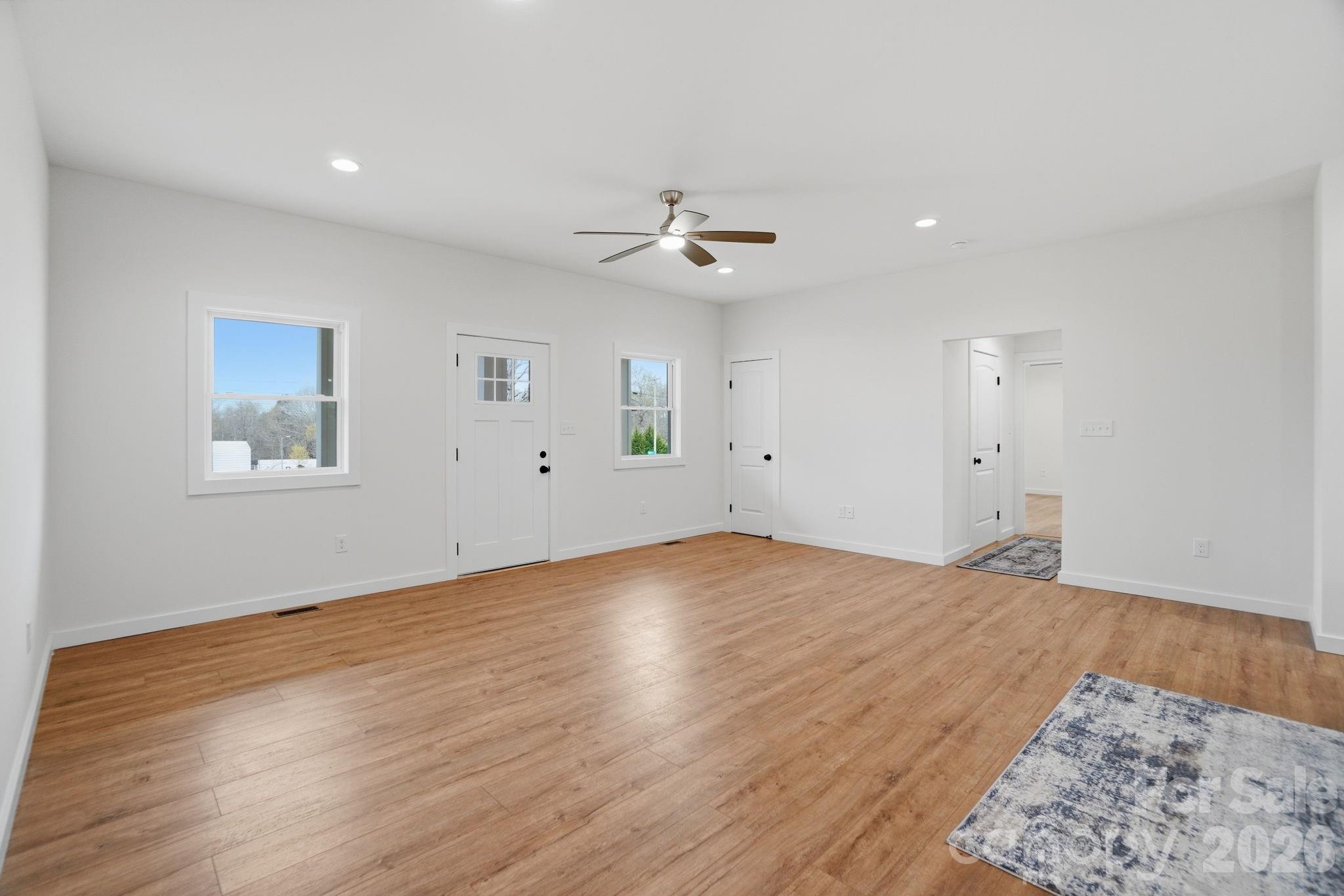 3529 Winters Street Newton, NC 28658 - Photo 10 of 36