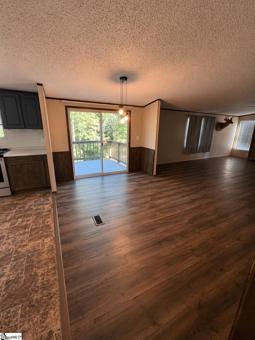 221 Welborn Road Pickens, SC 29671 - Photo 8 of 18